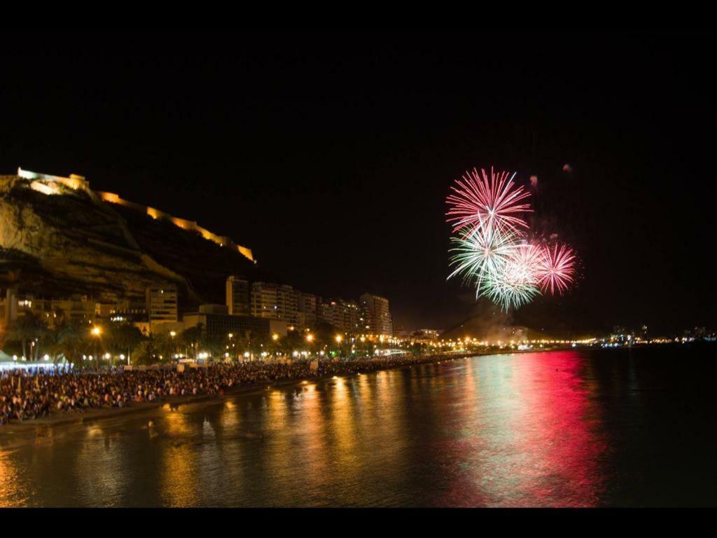 Stunning Sea View Apartment Alicante Exterior photo
